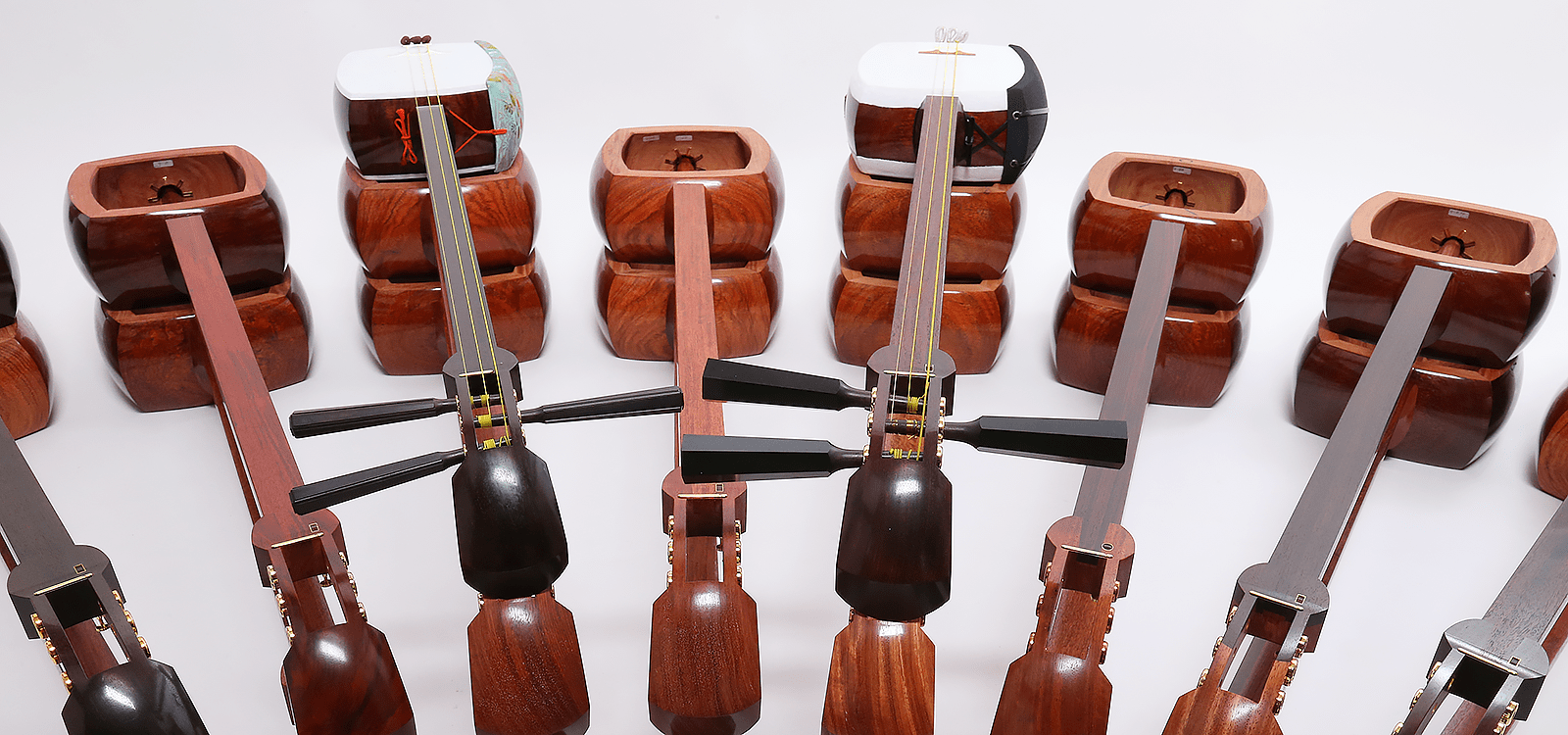 ABOUT SHAMISEN 三味線について